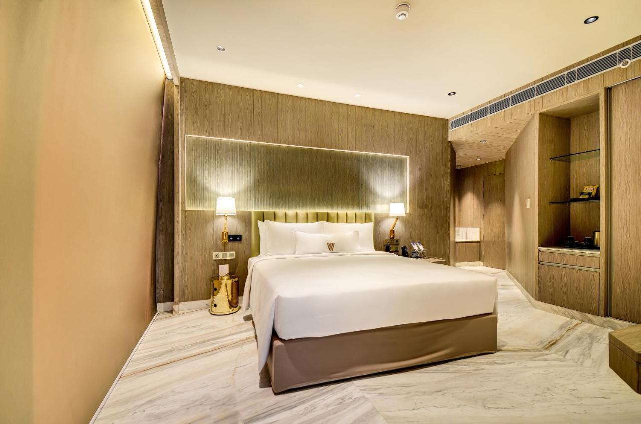 Hotel Vividus Bangalore Esterno foto