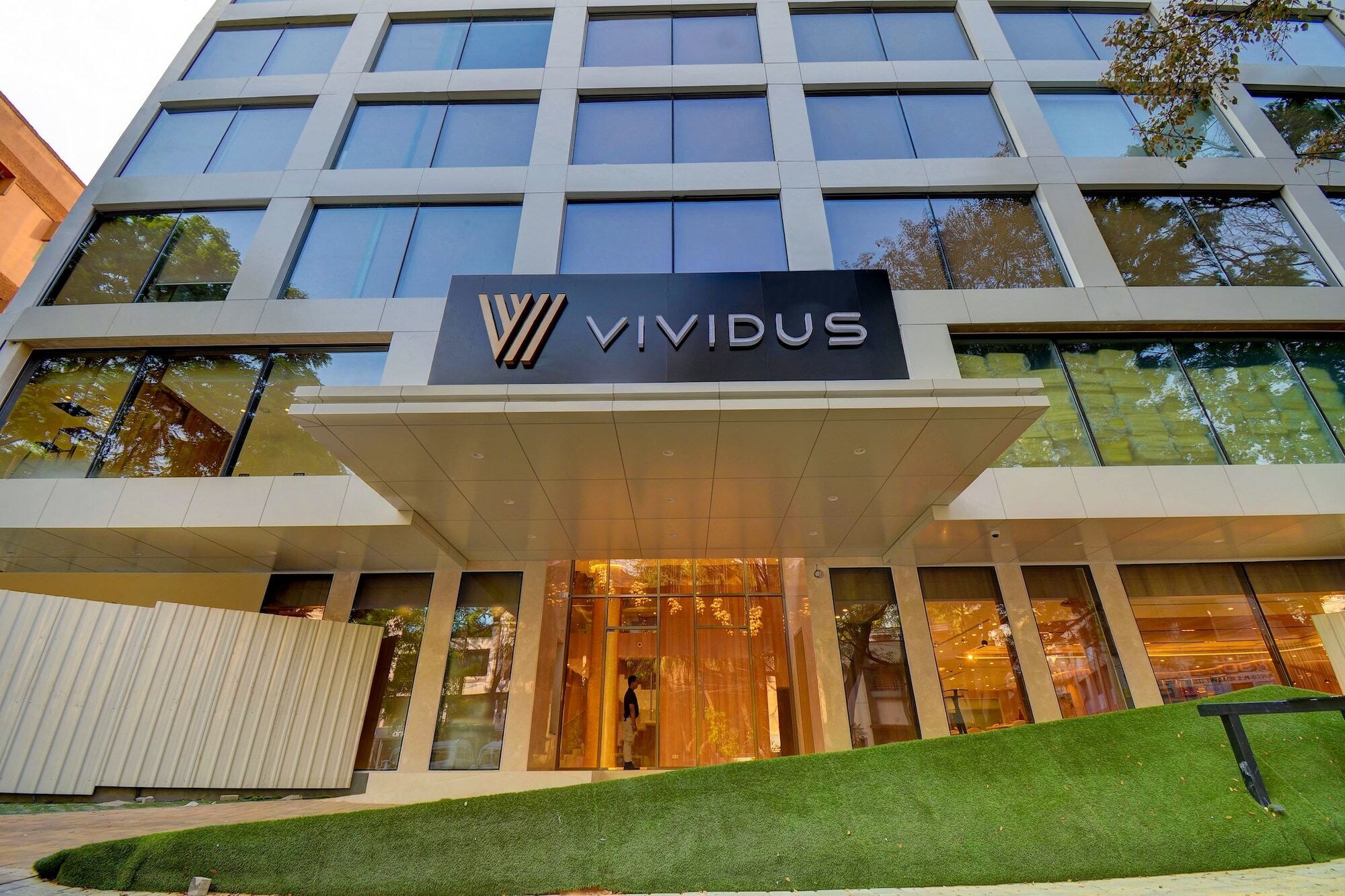 Hotel Vividus Bangalore Esterno foto