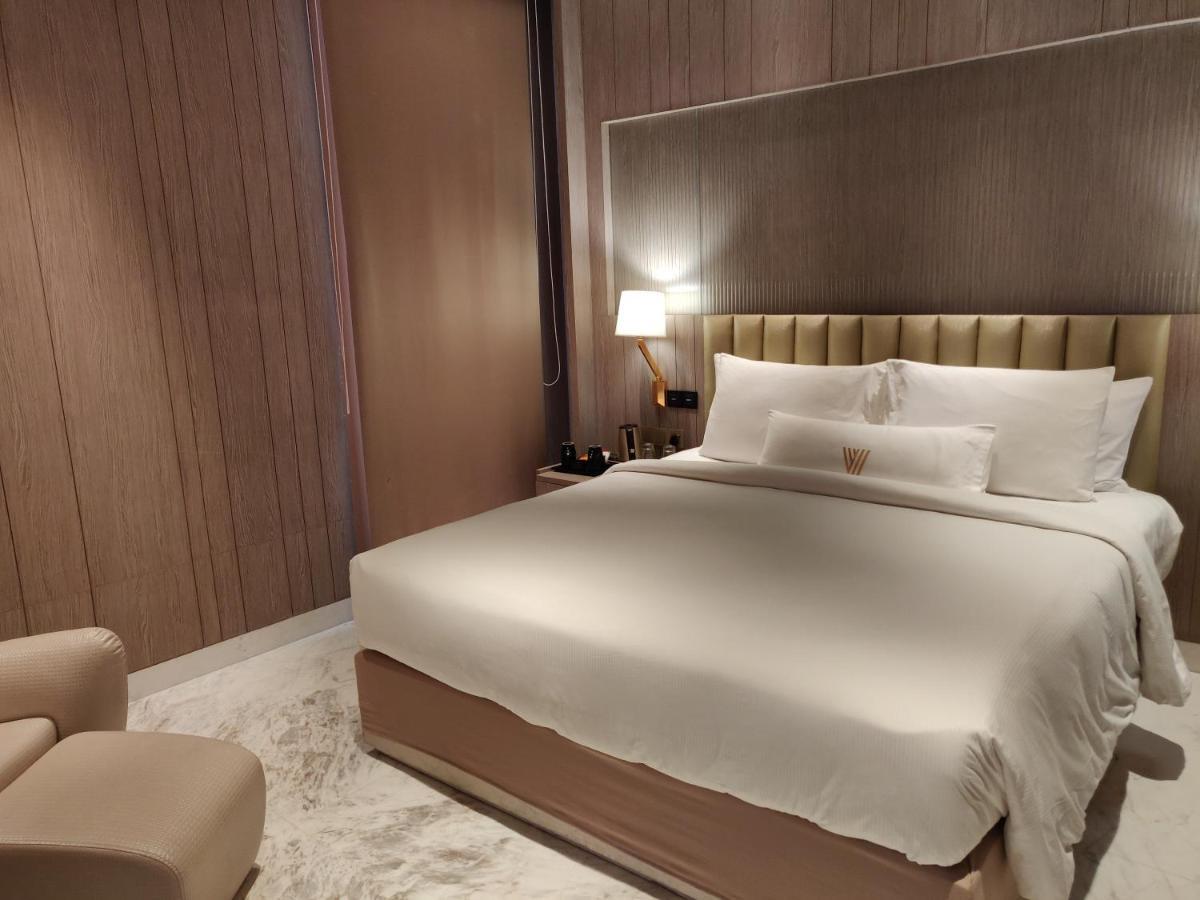 Hotel Vividus Bangalore Esterno foto